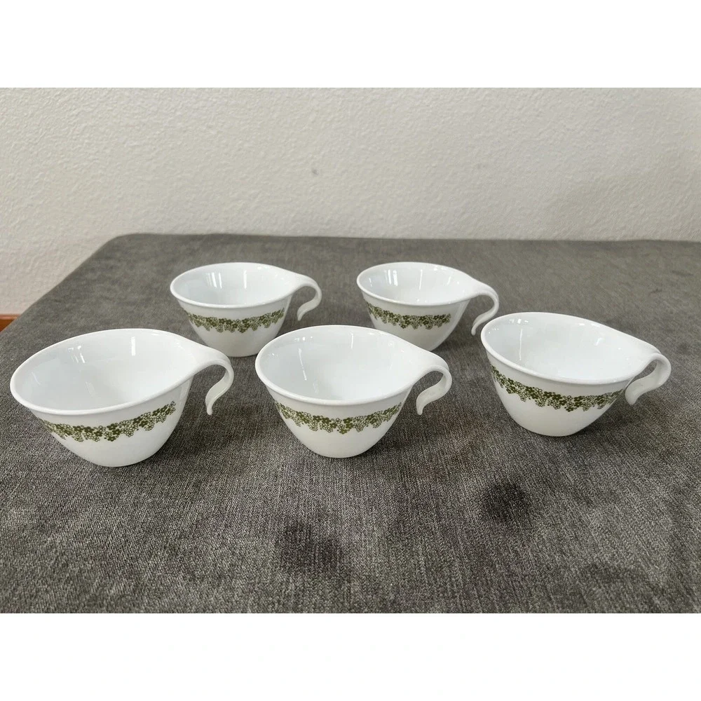 Set of 5 Corelle Spring Blossom Crazy Daisy Cups Hook‎ Handle Vintage Stackable